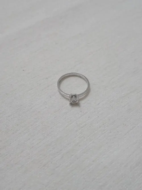 Pırlanta tek taş yüzük