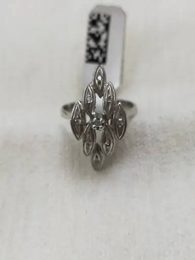 Antika modeli pırlanta taşlı yüzük