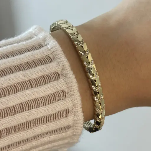 Başak Model Kelepçe