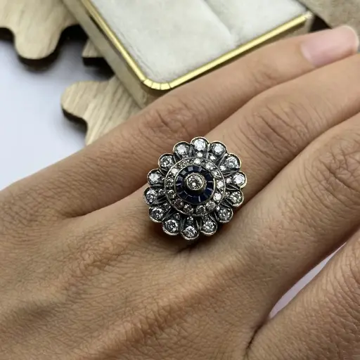 Armanak Usta Yapımı Kalibre Mıhlamalı  Safir ve Pırlanta Taşlı Yüzük