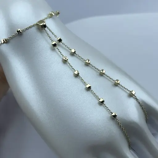 İtalyan Model Şahmeran