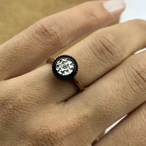 Blue Diamond Marka 2.el Pırlanta Taşlı Yüzük