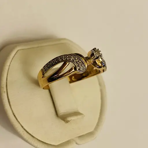 Pırlanta Taşlı Rose Tektaş Yüzük