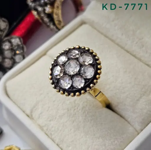 Antika Divanhane Modeli Elmas Taşlı Yüzük