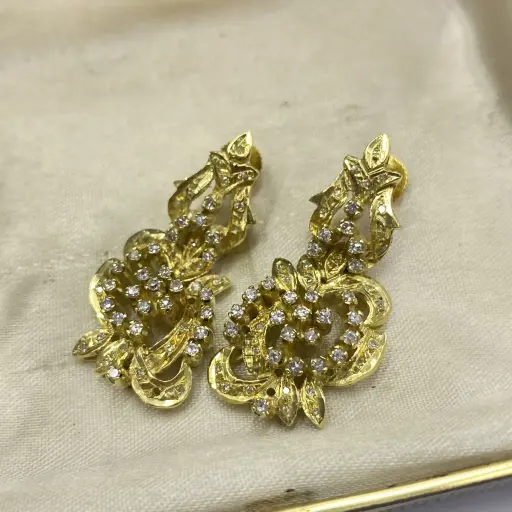 Pırlanta Taşlı Sallantılı  Küpe