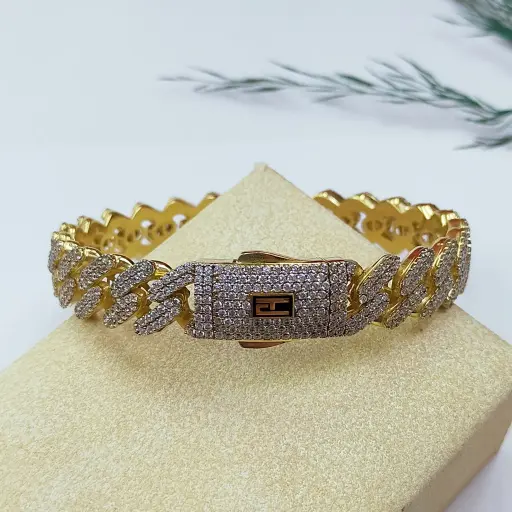 Taşlı Gurmet Kelepçe