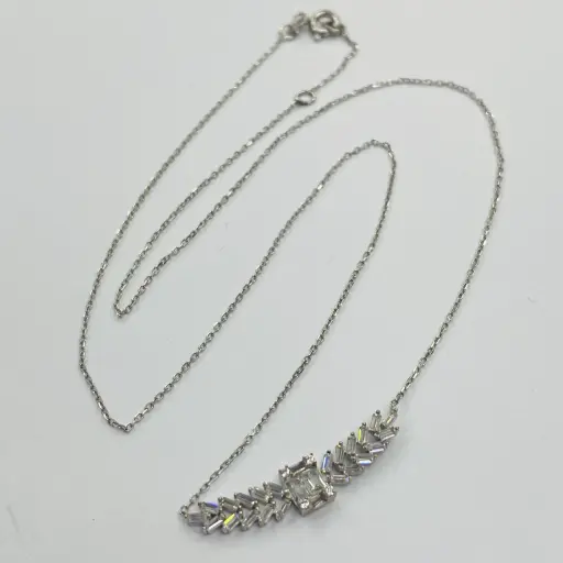 Baget Modeli İnce Kolye