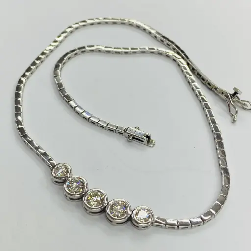 2,20 CT Pırlanta Taşlı Beyaz Gerdanlık 